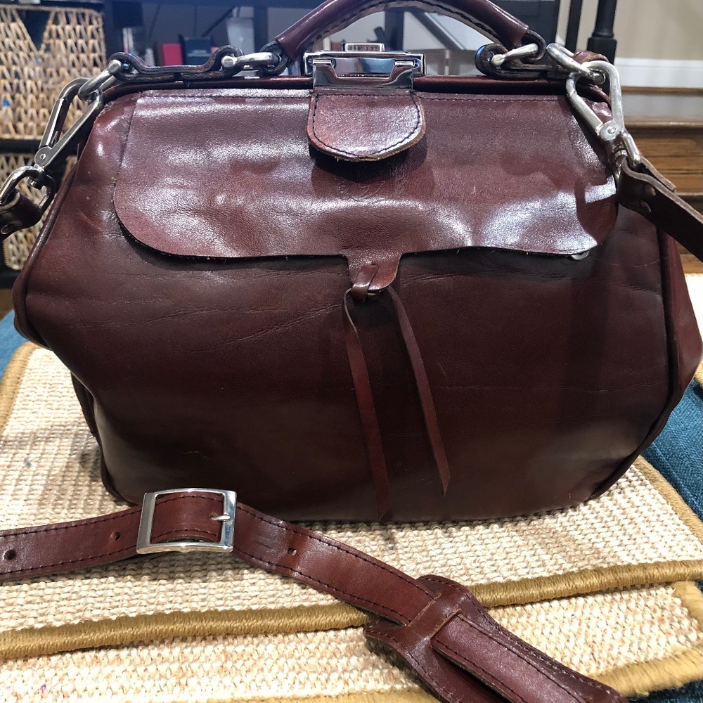 French brand: Cecile Jeanne Paris vintage looking leather bag
